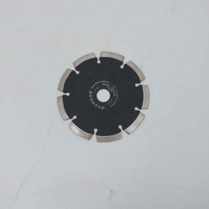 TARCZA BLACK TURBO TR06