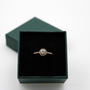 ZŁOTY PIERŚCIONEK Z...