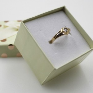 Złoty Pierścionek 585/2,18g...