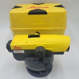 NIWELATOR OPTYCZNY LEICA NA332