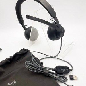 Słuchawki z mikrofonem...