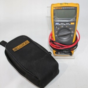 FLUKE 179  MULTIMETR...