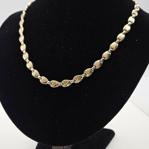 Elegancki złoty naszyjnik...