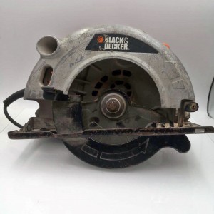 Pilarka BLACK DECKER CD601
