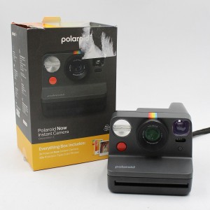 POLAROID NOW INSTANT CAMERA...