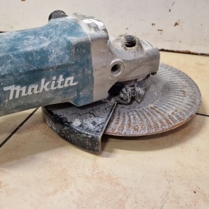SZLIFIERKA MAKITA GA9050