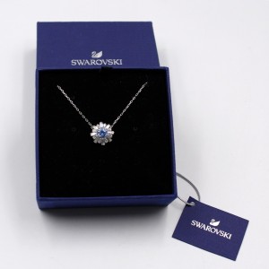NASZYJNIK SWAROVSKI...