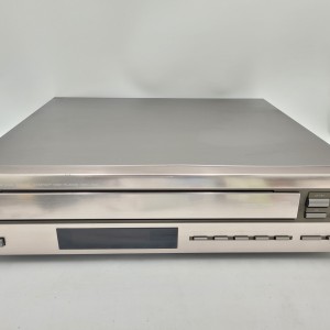 ODTWARZACZ CD YAMAHA CDC-565