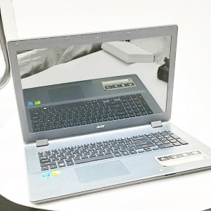 Laptop ACER Aspire E17 +...