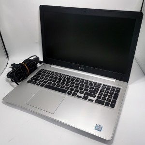 Laptop Dell P75F