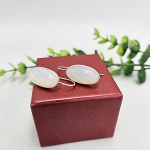 Srebrne wiszące kolczyki...