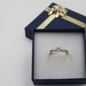 Pierścionek Zaręczynowy z...