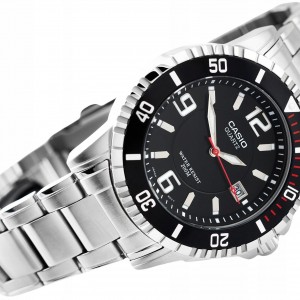 Casio zegarek męski...