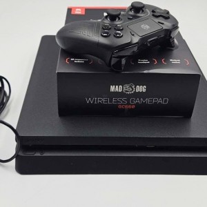 Konsola Sony PlayStation 4...