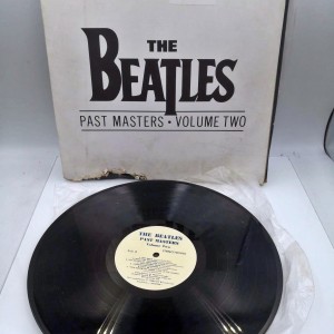 THE BEATLES Past Masters...