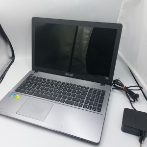 Laptop Asus X550+ładowarka