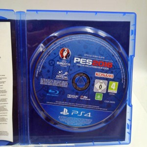 PES 2016 PS4