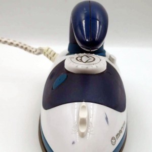 Żelazko turystyczne MANTA...