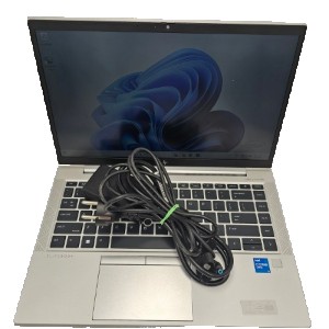 Laptop HP Elitebook 840 G8...