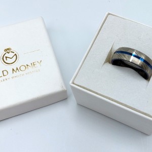 Pierścionek ze stali...