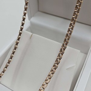 Złoty łańcuszek czerwone...