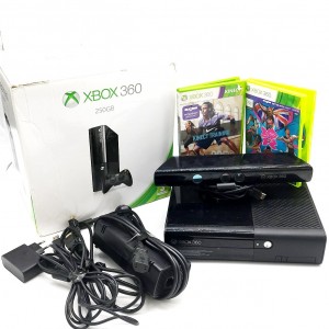 Konsola Xbox 360 E...