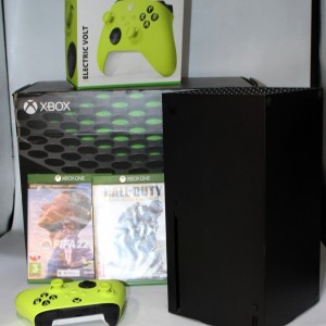 KONSOLA XBOX SERIES X...