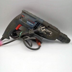 MŁOTOWIERTARKA BOSCH GBH 240