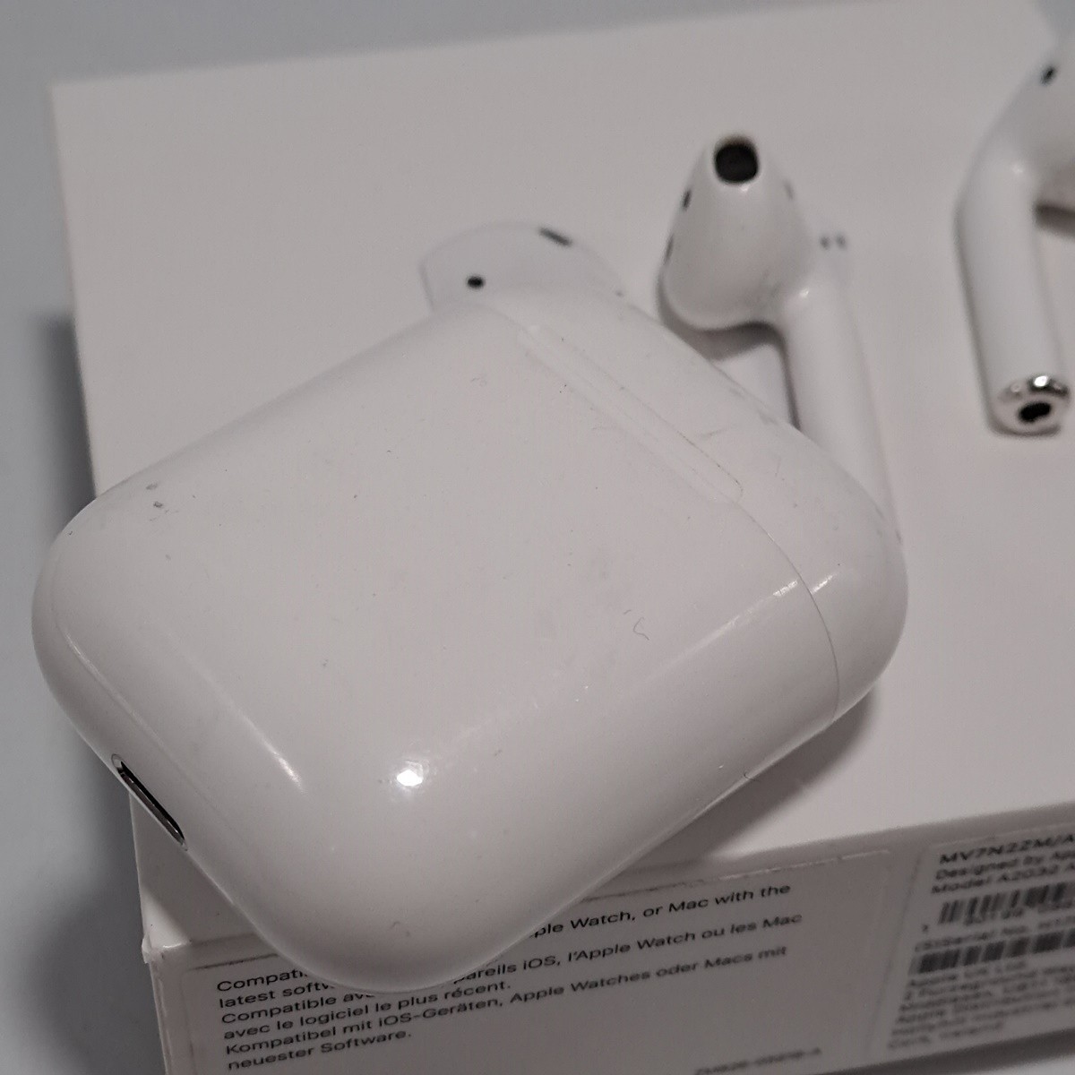 Słuchawki bezprzewodowe Apple AirPods A2032/2031 A1602 LombardGM -  Sprzedaż, Skup Złota i
