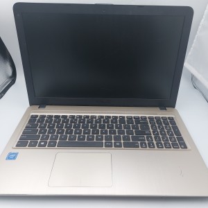 Laptop ASUS X540N 4GB SSD