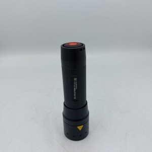 LATARKA LEDLENSER P7 CORE