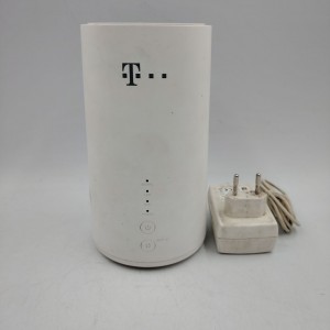 ROUTER HUAWEI B528S-23A...