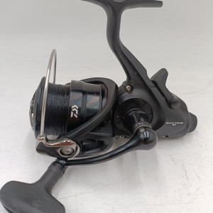 KOŁOWROTEK DAIWA BLACK...